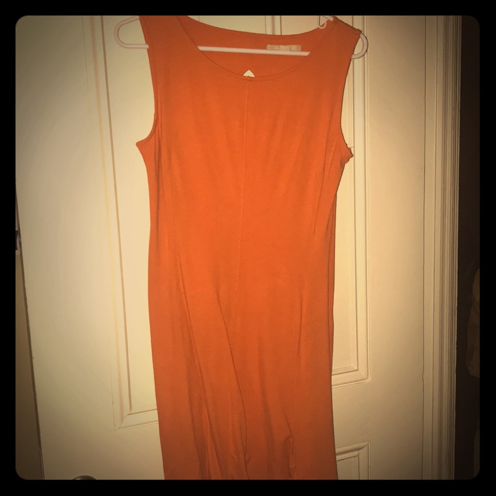 Banana Republic mini dress with key hole back